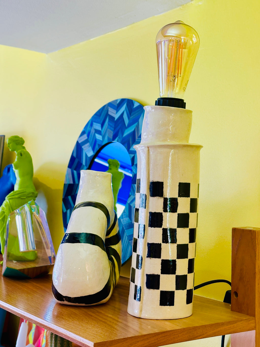 Grande lampe "Phare" en céramique fait main en Provence.