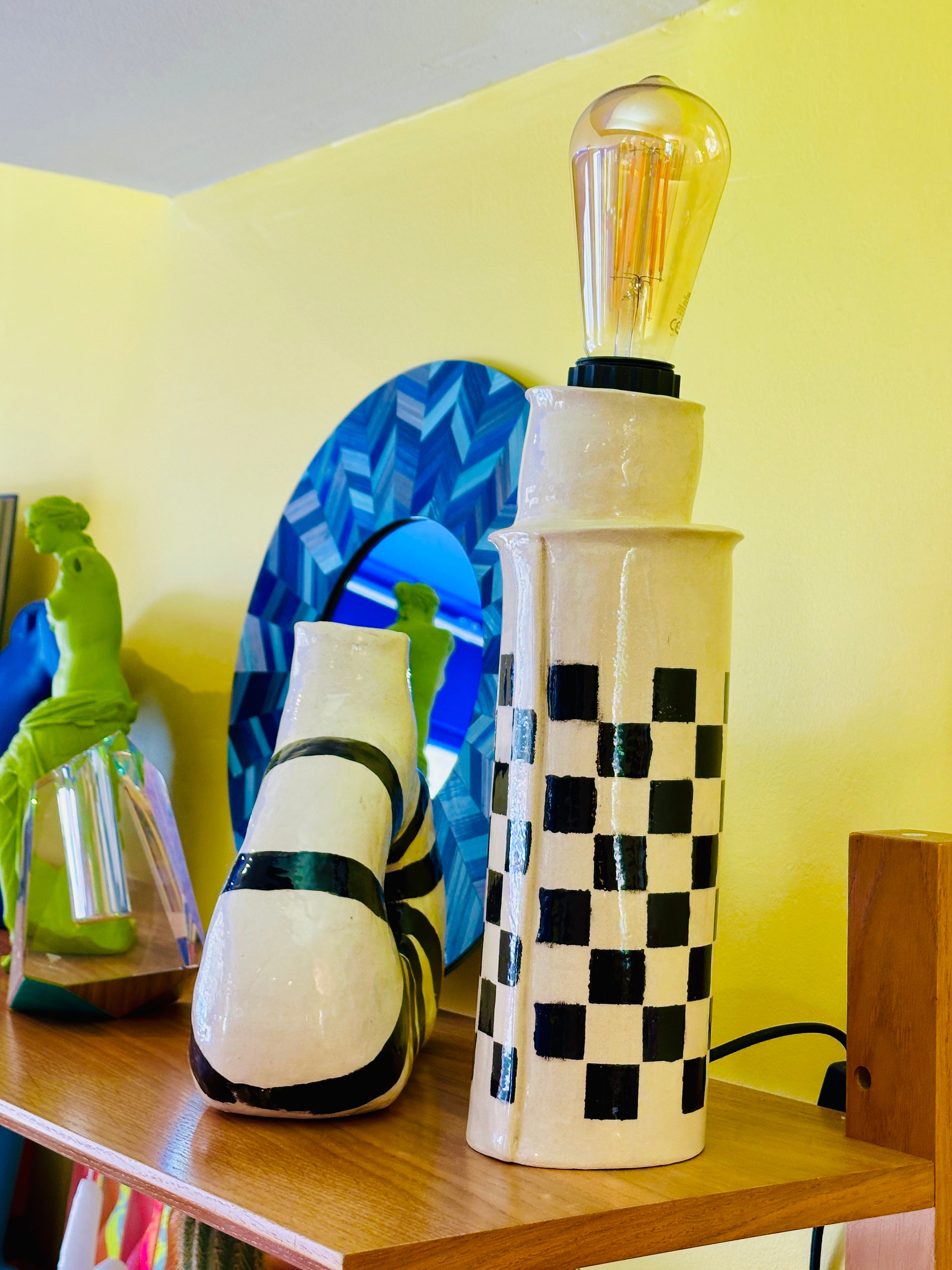 Grande lampe "Phare" en céramique fait main en Provence.