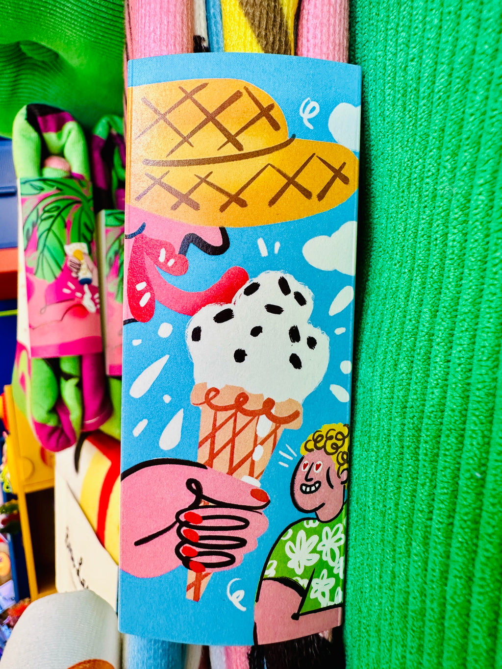 Serviettes de plage illustrées, fabriquées en Grece.